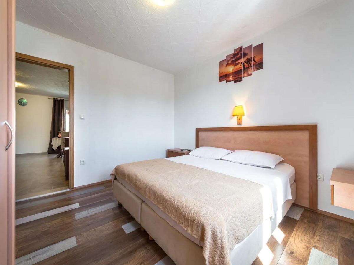 Apartment Prlender